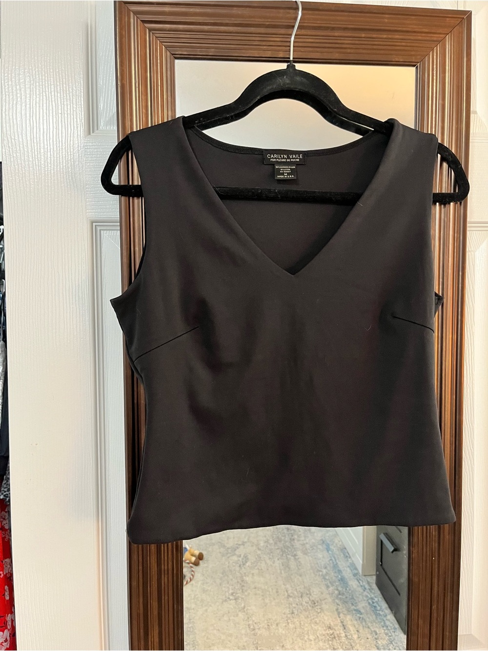 Carilyn Vaile Black Sleeveless nylon & lycra top